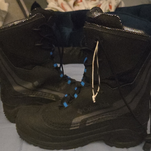 Columbia Black Rain & Snow Boots Waterproof Durable Design - Picture 1 of 2